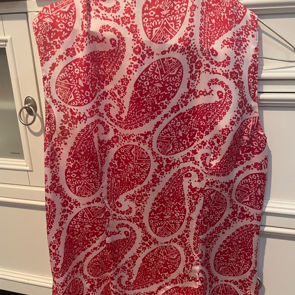 Tahari, size M, sleeveless dress blouse. Great condition. Ties at neckline. - Picture 3 of 3